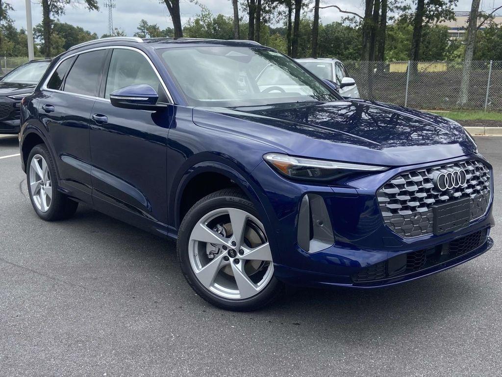 new 2025 Audi Q5 car, priced at $60,340