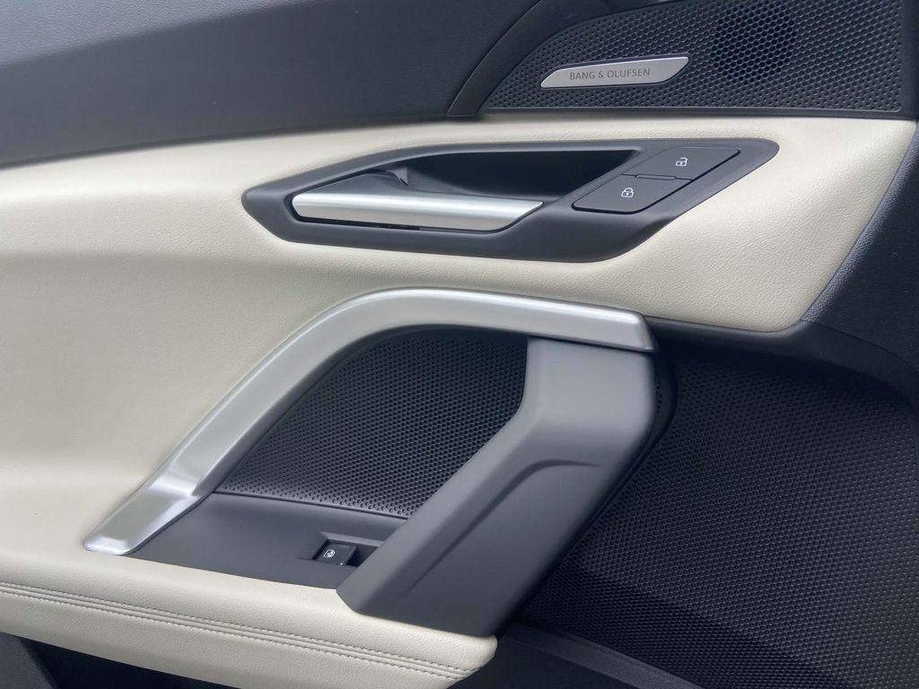 new 2025 Audi Q5 car, priced at $60,340
