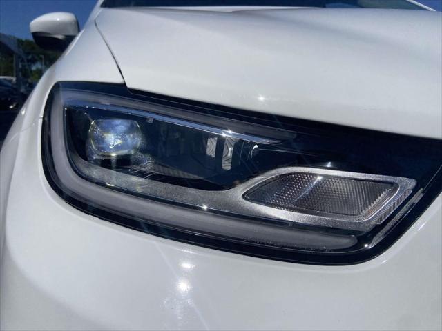 used 2023 Chrysler Pacifica car, priced at $25,899