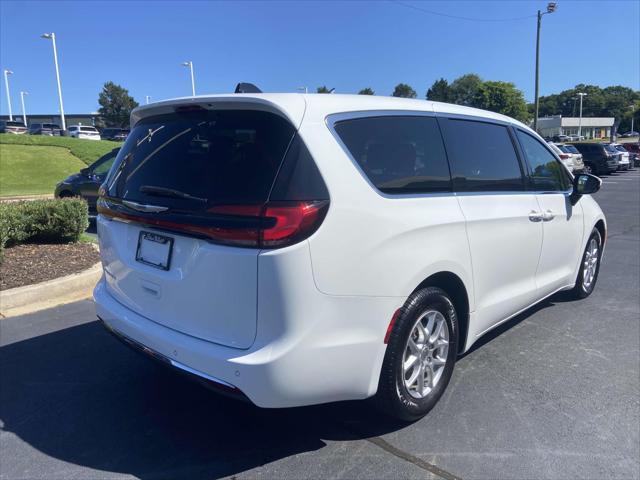 used 2023 Chrysler Pacifica car, priced at $25,899