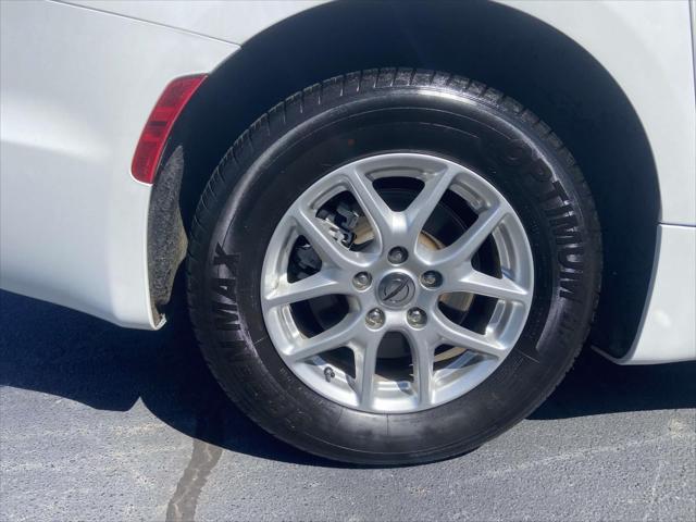 used 2023 Chrysler Pacifica car, priced at $25,899