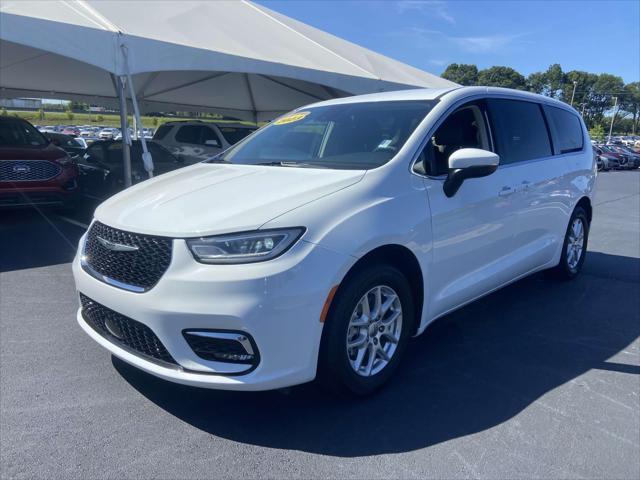 used 2023 Chrysler Pacifica car, priced at $25,899