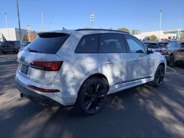 new 2025 Audi Q7 car, priced at $76,985