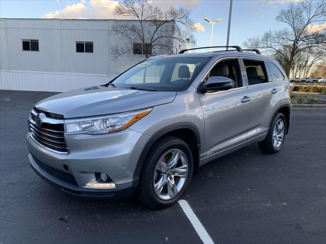 used 2016 Toyota Highlander Hybrid car, priced at $18,999