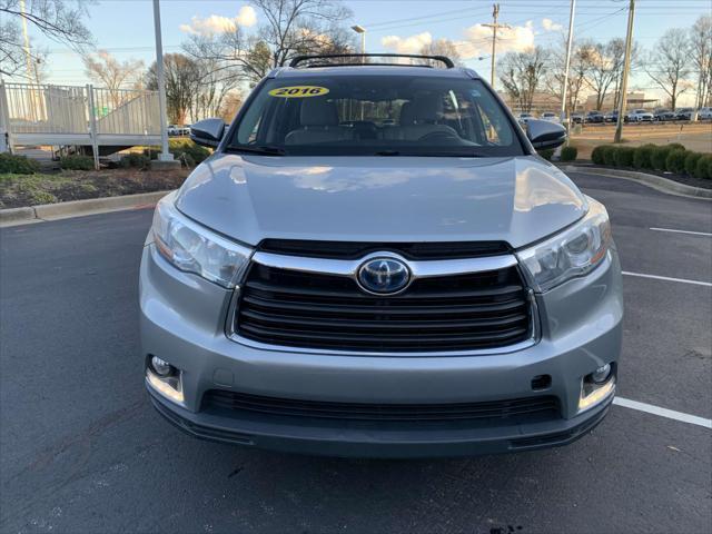 used 2016 Toyota Highlander Hybrid car, priced at $18,999