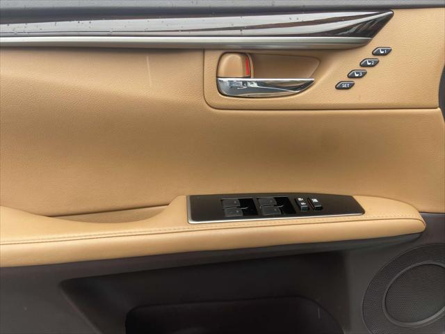 used 2016 Lexus ES 350 car, priced at $18,699