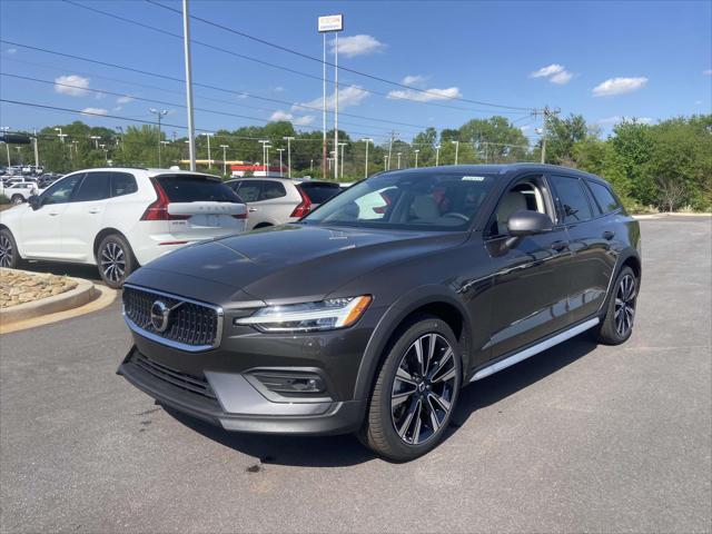 new 2025 Volvo V60 Cross Country car, priced at $58,555