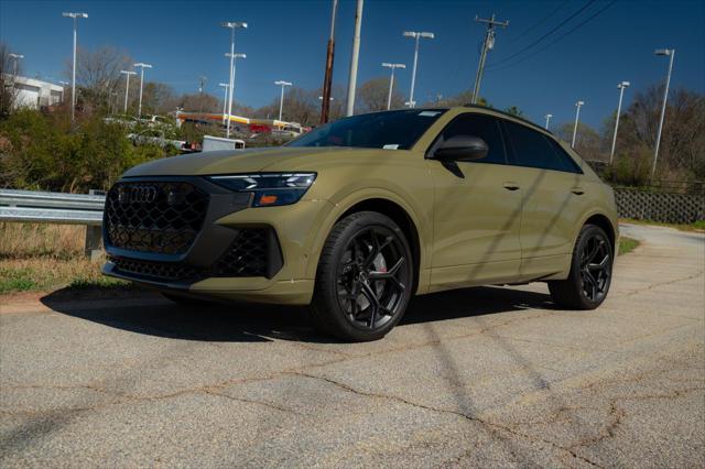 new 2025 Audi RS Q8 car, priced at $162,645