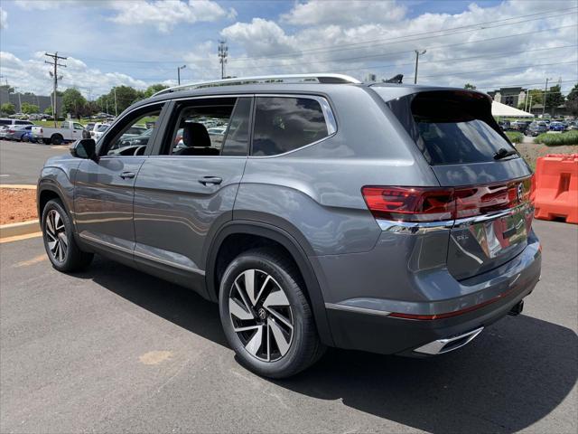 new 2024 Volkswagen Atlas car, priced at $51,396