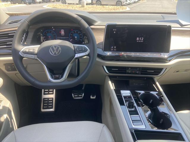 new 2025 Volkswagen Atlas car, priced at $55,680