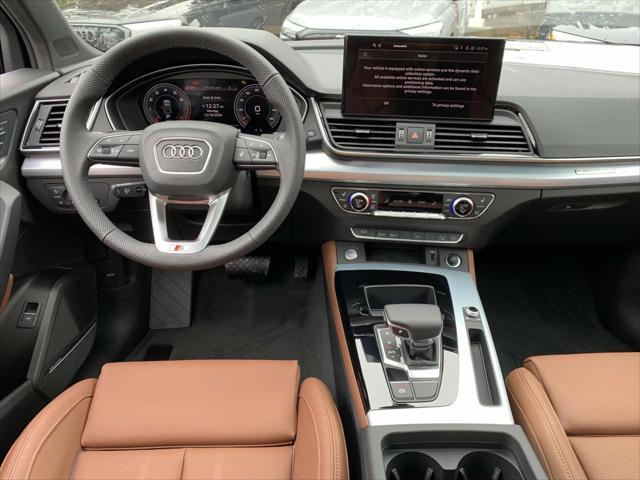 new 2025 Audi Q5 car, priced at $59,430