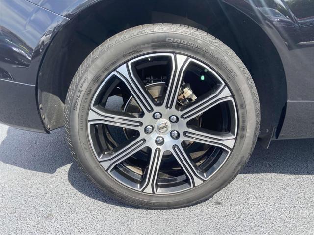used 2019 Volvo XC60 car, priced at $21,999