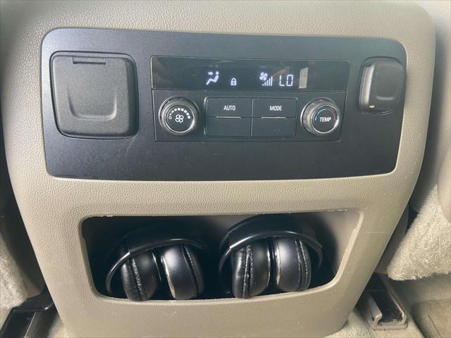 used 2015 Chevrolet Suburban car, priced at $12,999