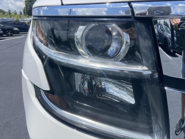 used 2015 Chevrolet Suburban car, priced at $12,999
