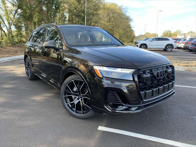 new 2025 Audi Q7 car, priced at $84,685