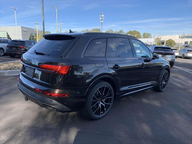 new 2025 Audi Q7 car, priced at $84,685