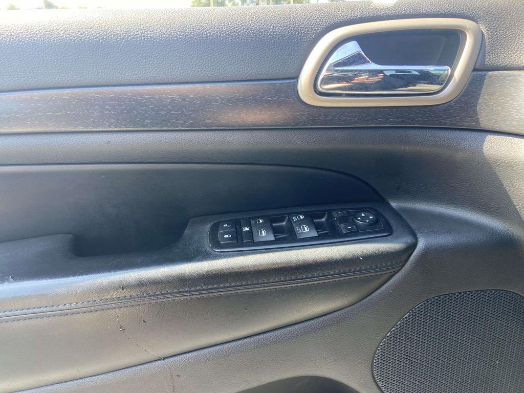 used 2015 Jeep Grand Cherokee car, priced at $6,999