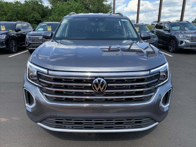 new 2024 Volkswagen Atlas car, priced at $42,554