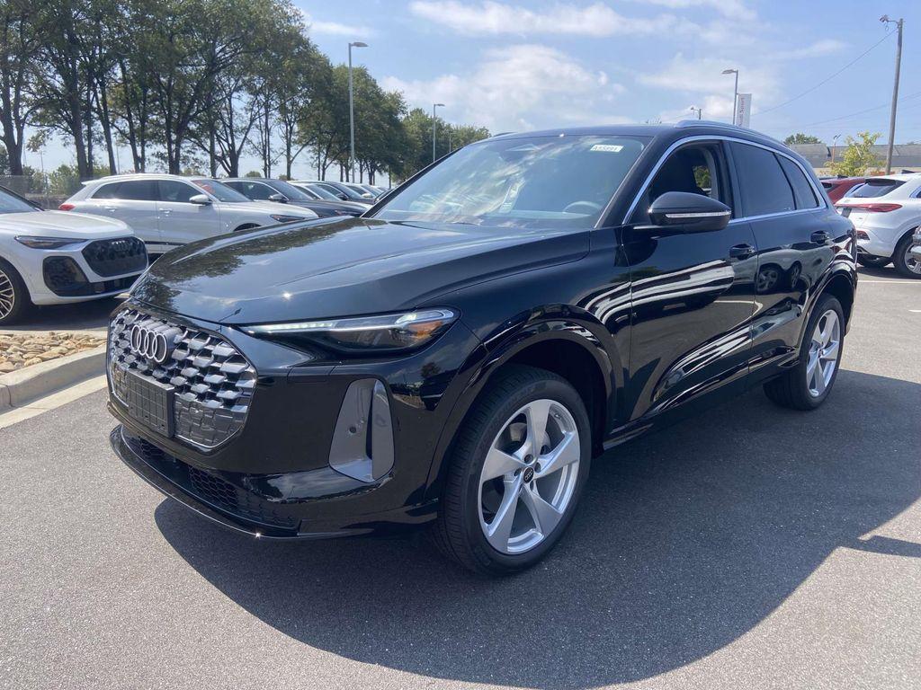 new 2025 Audi Q5 car, priced at $64,130