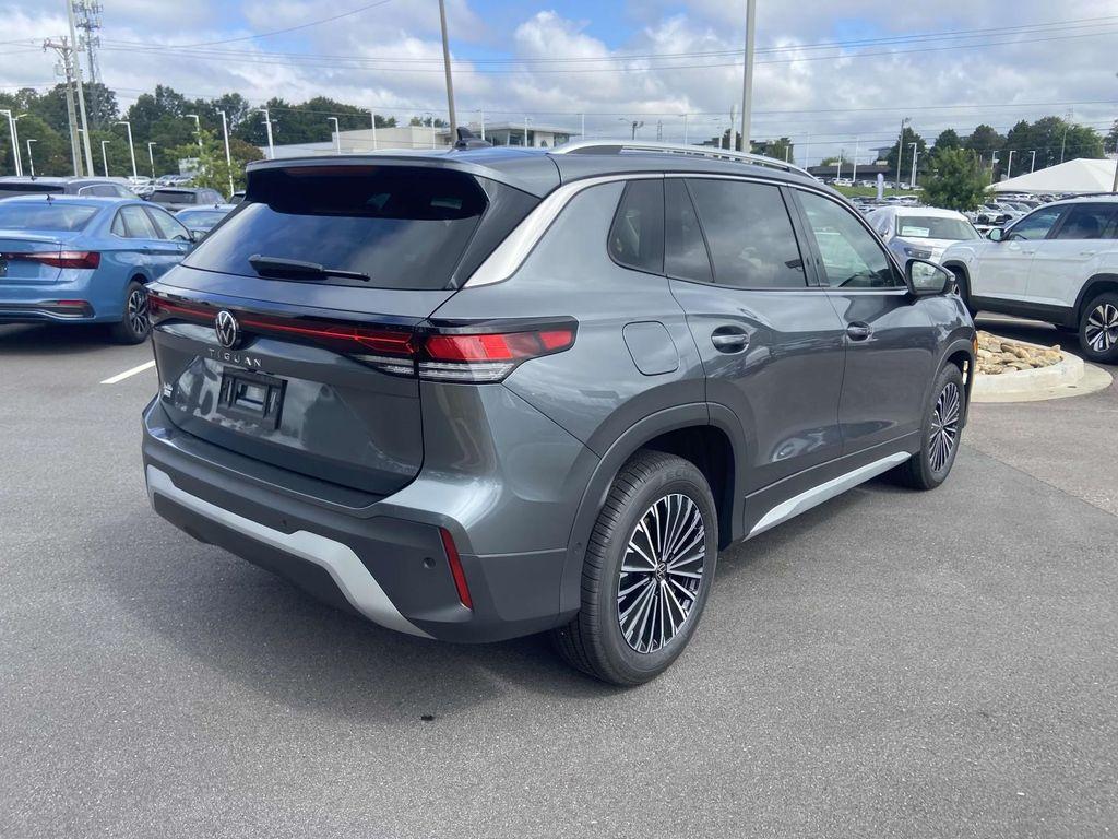 new 2025 Volkswagen Tiguan car, priced at $32,266