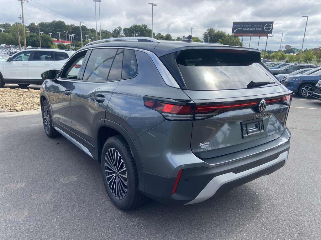 new 2025 Volkswagen Tiguan car, priced at $32,266