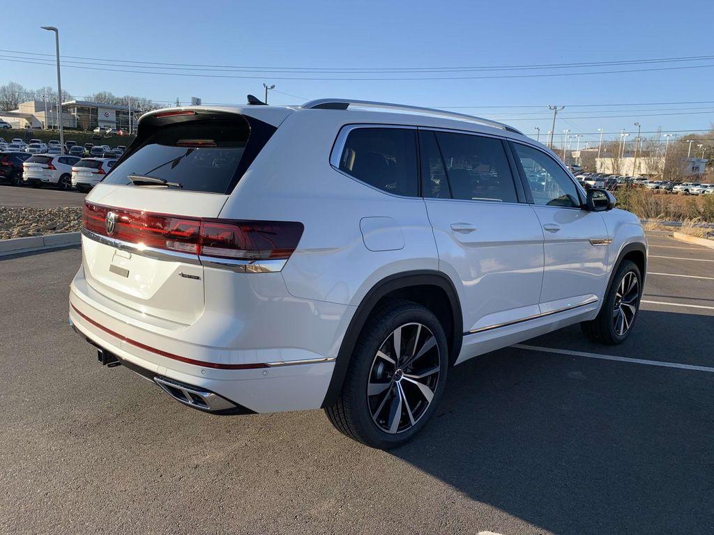 new 2025 Volkswagen Atlas car, priced at $53,908