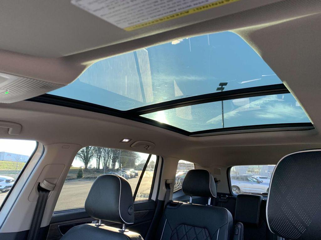 new 2025 Volkswagen Atlas car, priced at $53,908