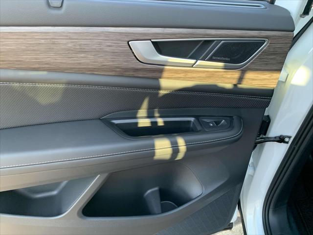 new 2025 Volkswagen Atlas car, priced at $54,908