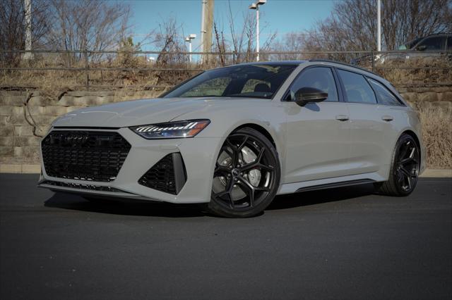 new 2025 Audi RS 6 Avant car, priced at $162,170