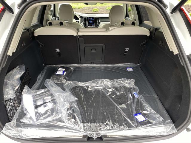 new 2025 Volvo XC60 Plug-In Hybrid car, priced at $66,260