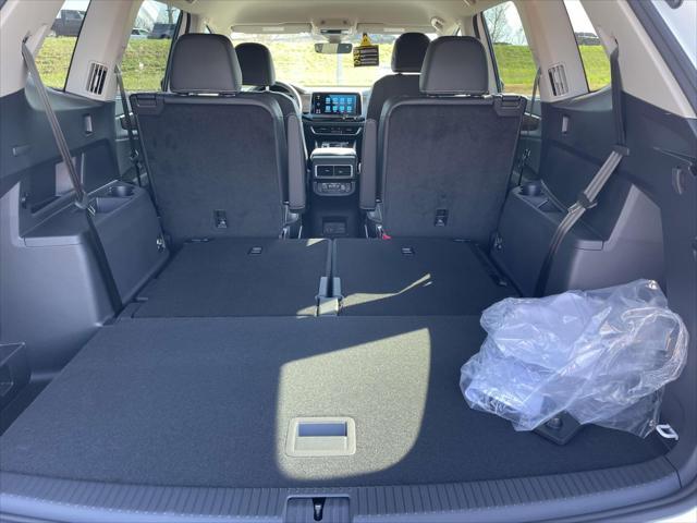 new 2025 Volkswagen Atlas car, priced at $45,020