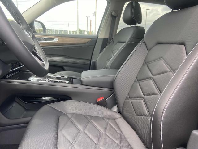 new 2025 Volkswagen Atlas car, priced at $46,521