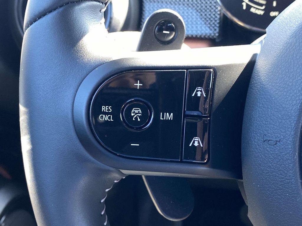 used 2024 MINI Hardtop car, priced at $29,999