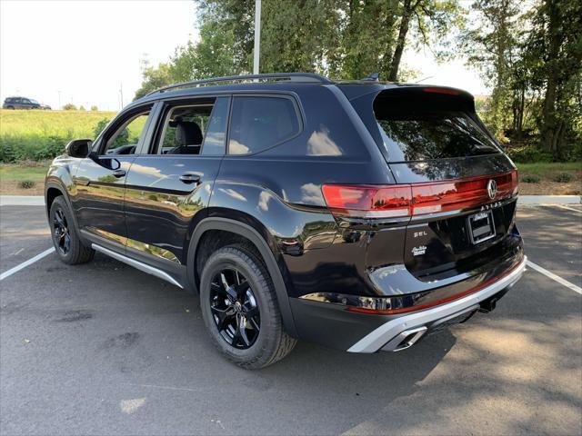 new 2024 Volkswagen Atlas car, priced at $53,640