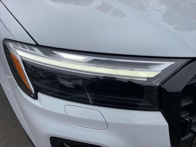 new 2025 Audi Q7 car, priced at $79,340