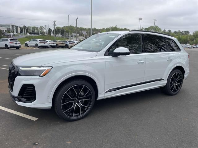 new 2025 Audi Q7 car, priced at $79,340