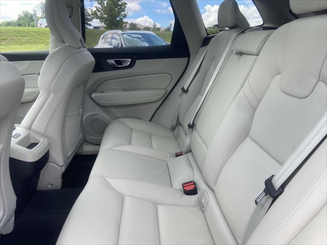 new 2025 Volvo XC60 car, priced at $55,360