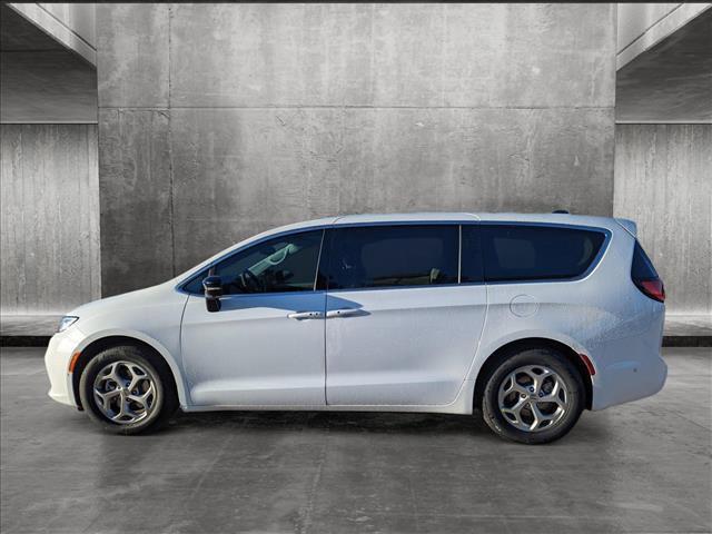 new 2024 Chrysler Pacifica car, priced at $43,592