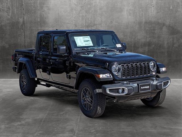 new 2024 Jeep Gladiator car, priced at $40,021