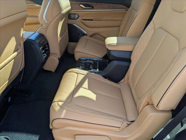 new 2025 Jeep Grand Cherokee L car, priced at $59,991