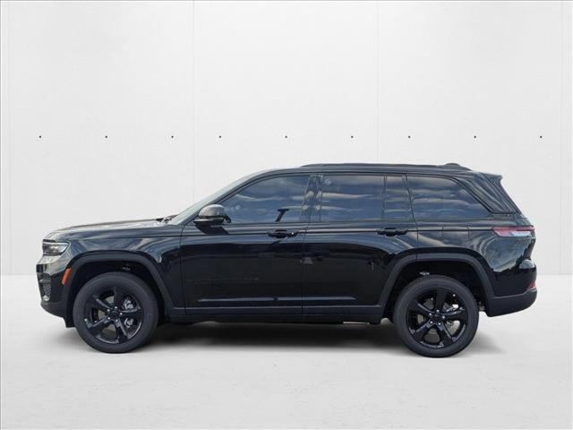 new 2025 Jeep Grand Cherokee car, priced at $41,991