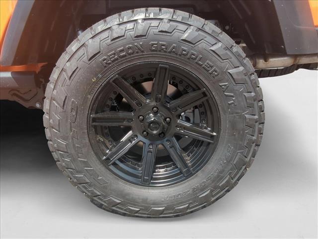 new 2025 Jeep Gladiator car, priced at $59,999