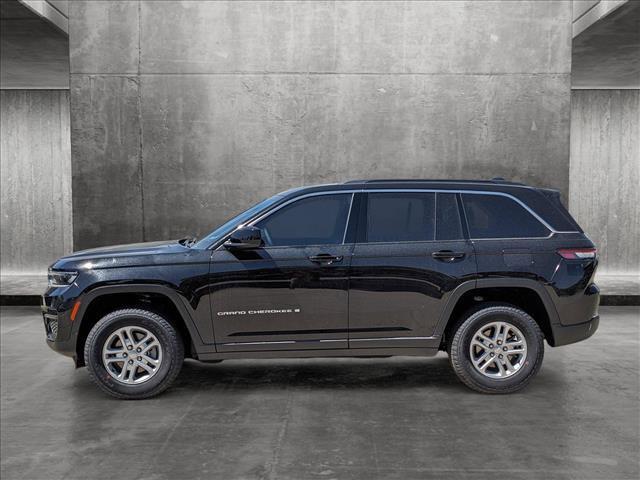 new 2024 Jeep Grand Cherokee car, priced at $38,662