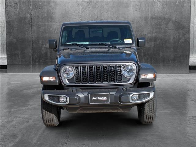 new 2025 Jeep Gladiator car, priced at $39,877