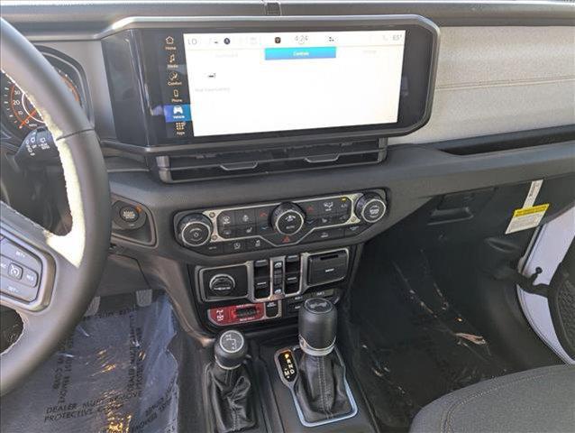 new 2025 Jeep Wrangler car, priced at $48,991