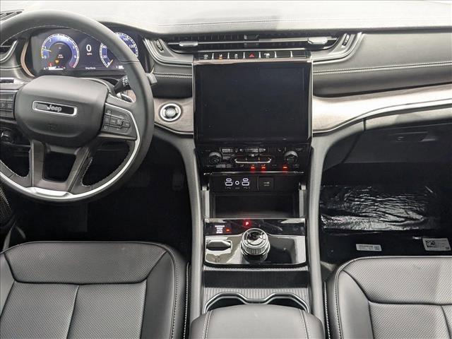 new 2025 Jeep Grand Cherokee car, priced at $44,991