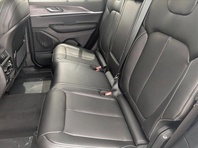 new 2025 Jeep Grand Cherokee car, priced at $44,991