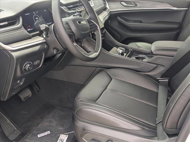 new 2025 Jeep Grand Cherokee car, priced at $44,991