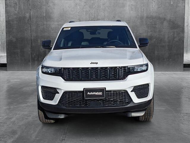 new 2025 Jeep Grand Cherokee car, priced at $41,987