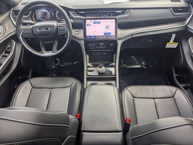 new 2025 Jeep Grand Cherokee car, priced at $52,741